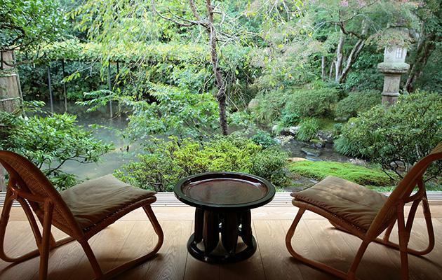 Japan Luxusreise, Asaba, Terrasse, Beispiel