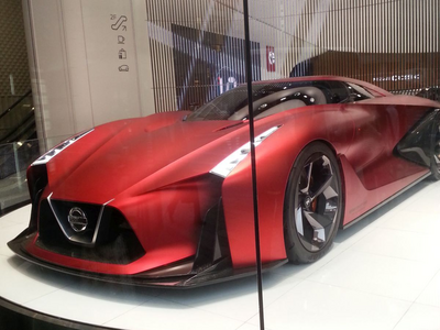 Automobil Showroom in Ginza, Tokyo, Japan Reisebericht