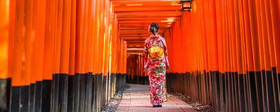 Fushimi Schrein in Kyoto, Japan Reisen