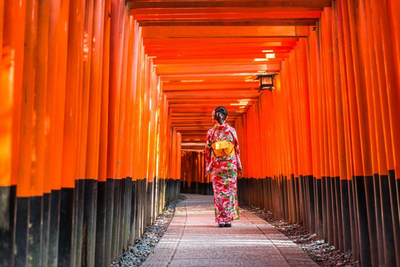 Fushimi Schrein, Kyoto, Japan Rundreise